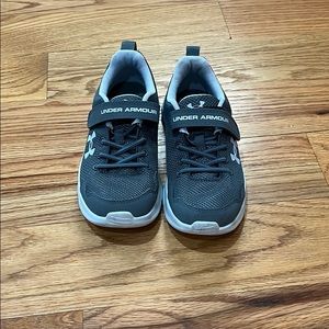Boys Under Armour sneakers